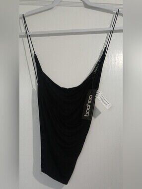 Boohoo Size 10 Black Top - NWT
